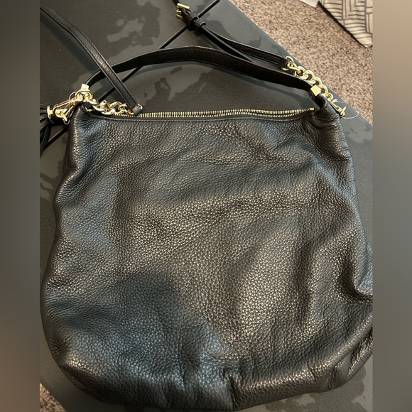 Michael Kors Large Zip Hobo Bag with Tassle - Picture 3 of 6